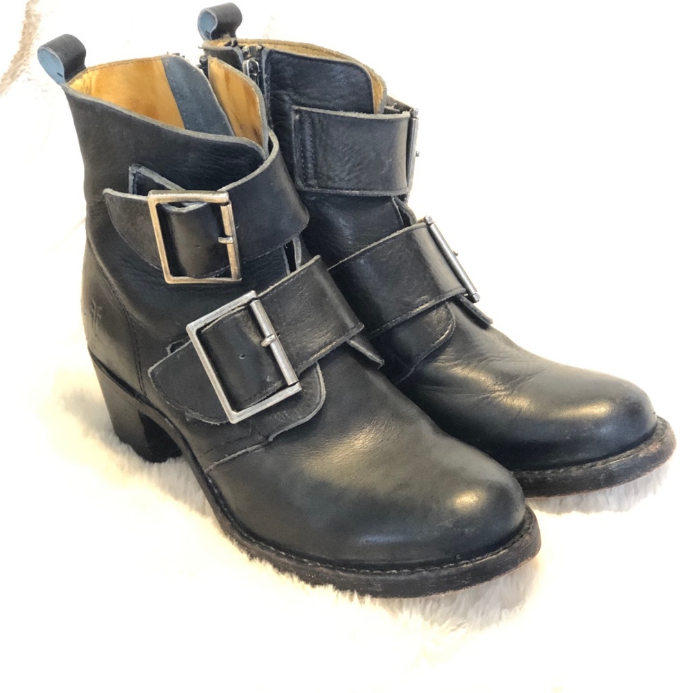 Frye Sabrina ankle boots